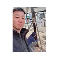 代表取締役　勇　真悟