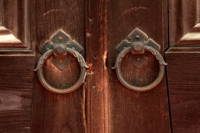 ドアノブはDIYで交換できるの？手順と必要な道具をご紹介！