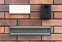 インターホンは高さが重要！おもてなし視点で取り付けましょう！