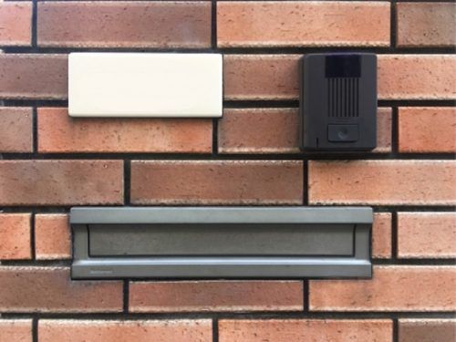 インターホンは高さが重要！