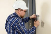 インターホンの外し方を知っていますか？！自分でも交換は簡単？