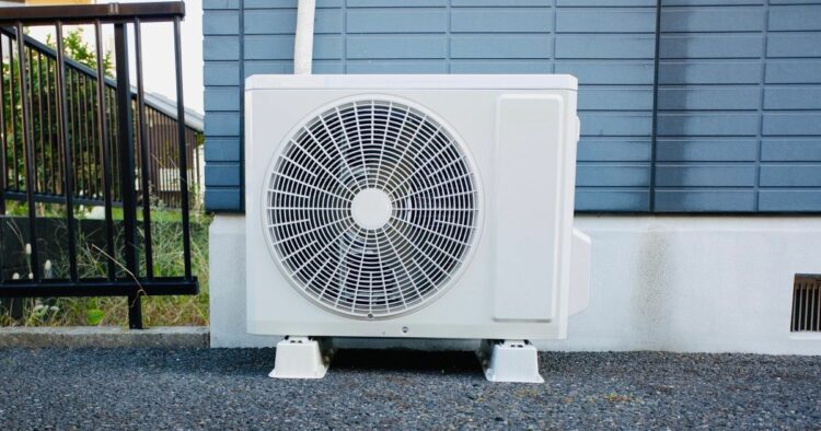 異音がする室外機の修理方法や対処法をご紹介