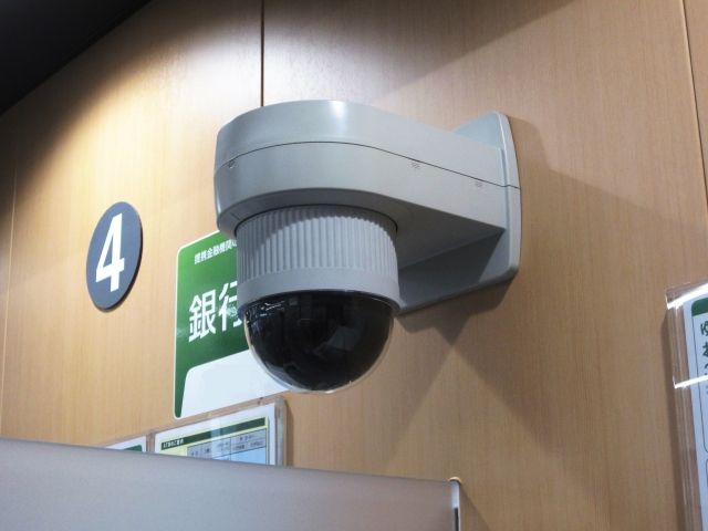 ダミーの防犯カメラの効果的な設置方法や選び方！デメリットもご紹介