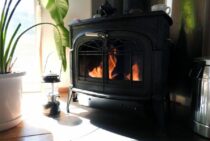 エアコンの電気代を徹底比較！つけたり消したりは電気代がかかるの？