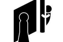 こんな行為に要注意！ストーカーは監視カメラで威嚇して防げ！