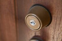 あなたの家の鍵は大丈夫？ピッキング対策で侵入者をシャットアウト！