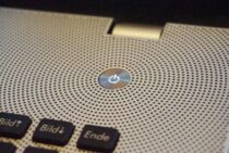 パソコンの電源が点滅したら故障！？確認と対処方法をご紹介