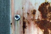 交換したいのにドアノブが外れない！そんなときのチェックポイントは