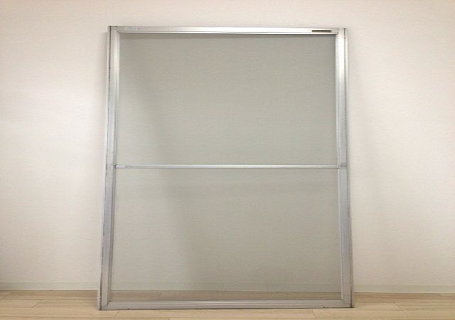 網戸には調整が必要？！不具合のある網戸を自分で調整する方法と手順