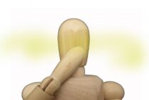 もしかしたら自分も？指摘しにくい臭いの問題…職場での臭い対策とは