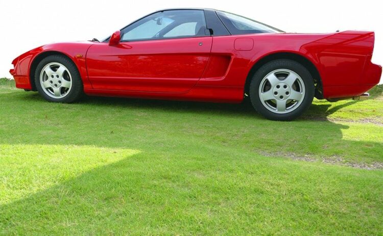 人工芝を駐車場に敷くメリット