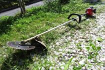 草刈機のエンジンのかけ方は一筋縄ではいかない！正しい対処法を紹介