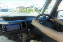 【バッテリー上がり対策】アイドリング時の発電量は走行時の半分！？