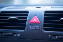 バッテリー上がりはエアコンの使い過ぎ！風力調節で節電しよう！