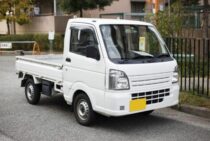 スズキ|キャリイのバッテリー上がりを復旧する方法と交換方法を解説